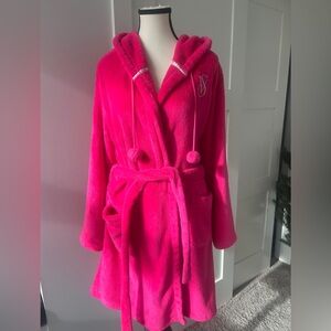 Victoria’s Secret Bright Pink Plush Hooded Robe | Size Medium